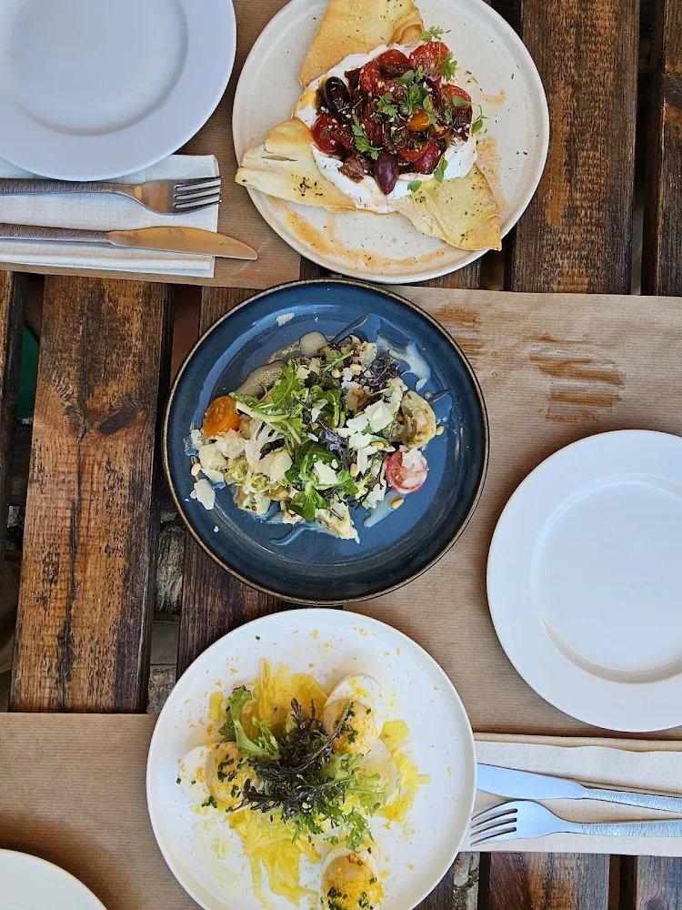 Labné Libanais Salade D'artichauts Œufs Mayonnaise